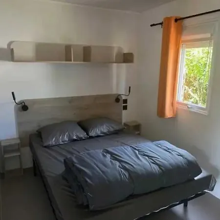 Joli 3 Etoiles Avec Piscine