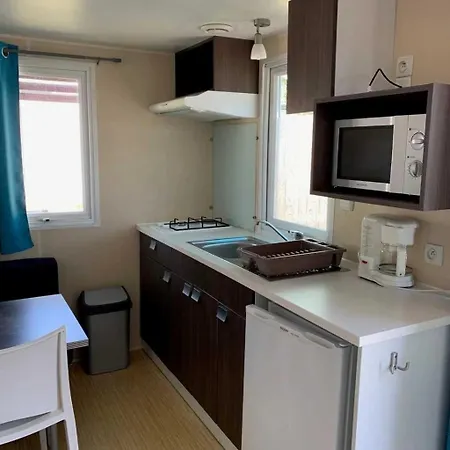 Kemping Joli 3 Etoiles Avec Piscine