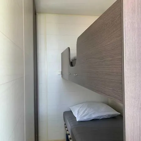 Kemping Joli 3 Etoiles Avec Piscine La Tremblade