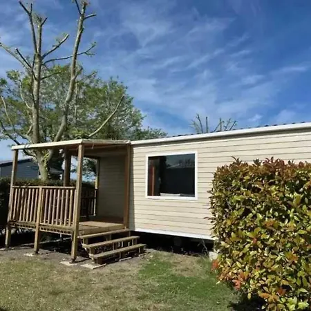 Joli 3 étoiles Avec Piscine La Tremblade
