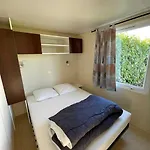 Zecamping Familial Avec Piscine - Proche Oleron * 拉特里姆莱德
