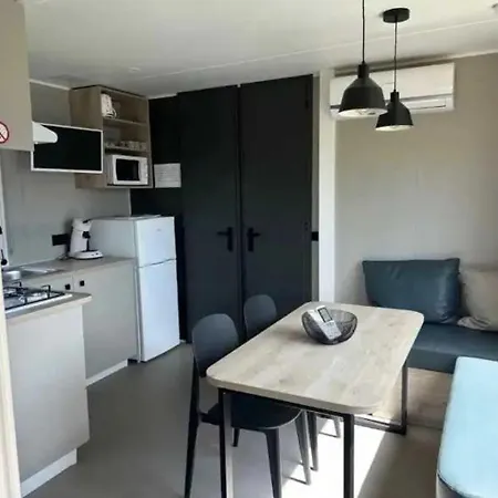 3 Etoiles - Piscine - Eehch0 Campingplads