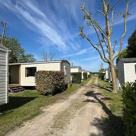 Zecamping Familial Avec Piscine - Proche Oleron La Tremblade
