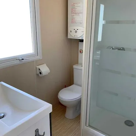 Zecamping Familial Avec Piscine - Proche Oleron La Tremblade