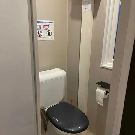 3 Etoiles - Piscine - Eehch0 *