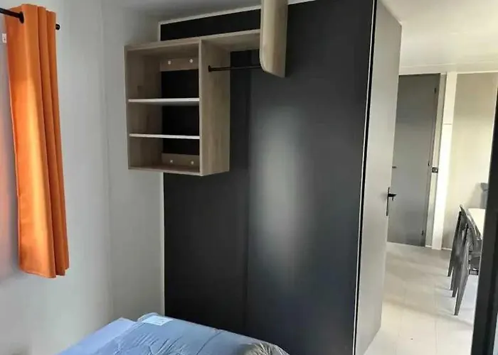 Joli 3 Etoiles Avec Piscine Campsite