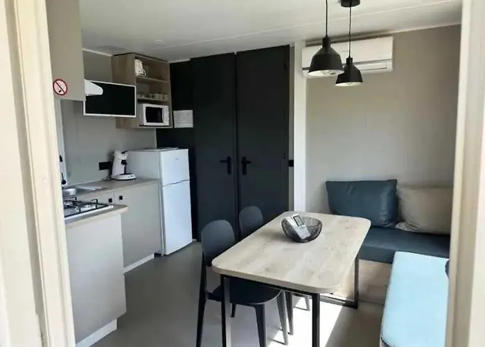 Joli 3 Etoiles Avec Piscine Campsite