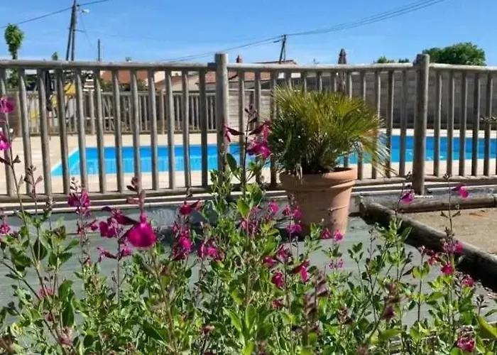 Campsite Joli 3 Etoiles Avec Piscine