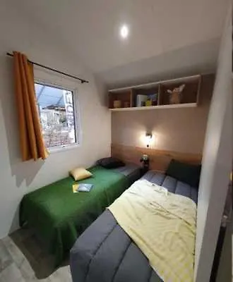 Campsite Joli 3 Etoiles Avec Piscine *