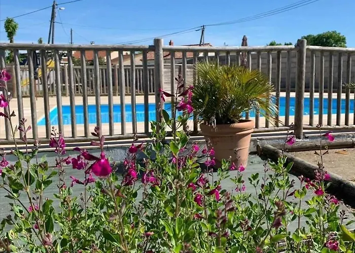 Campsite Joli 3 Etoiles Avec Piscine La Tremblade