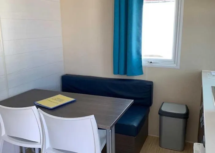 Campsite Joli 3 Etoiles Avec Piscine