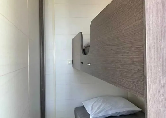 Campsite Joli 3 Etoiles Avec Piscine La Tremblade