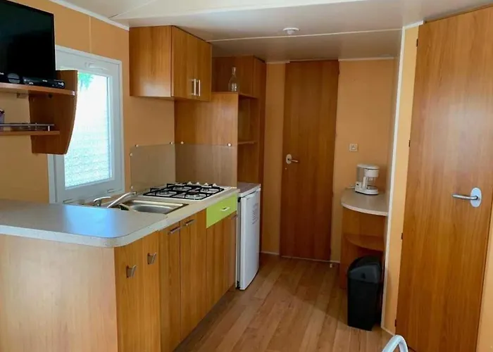 Joli 3 Etoiles Avec Piscine