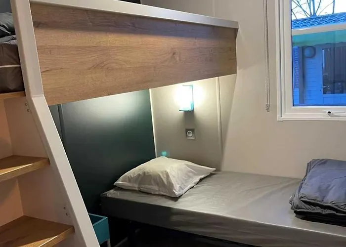 Joli 3 Etoiles Avec Piscine